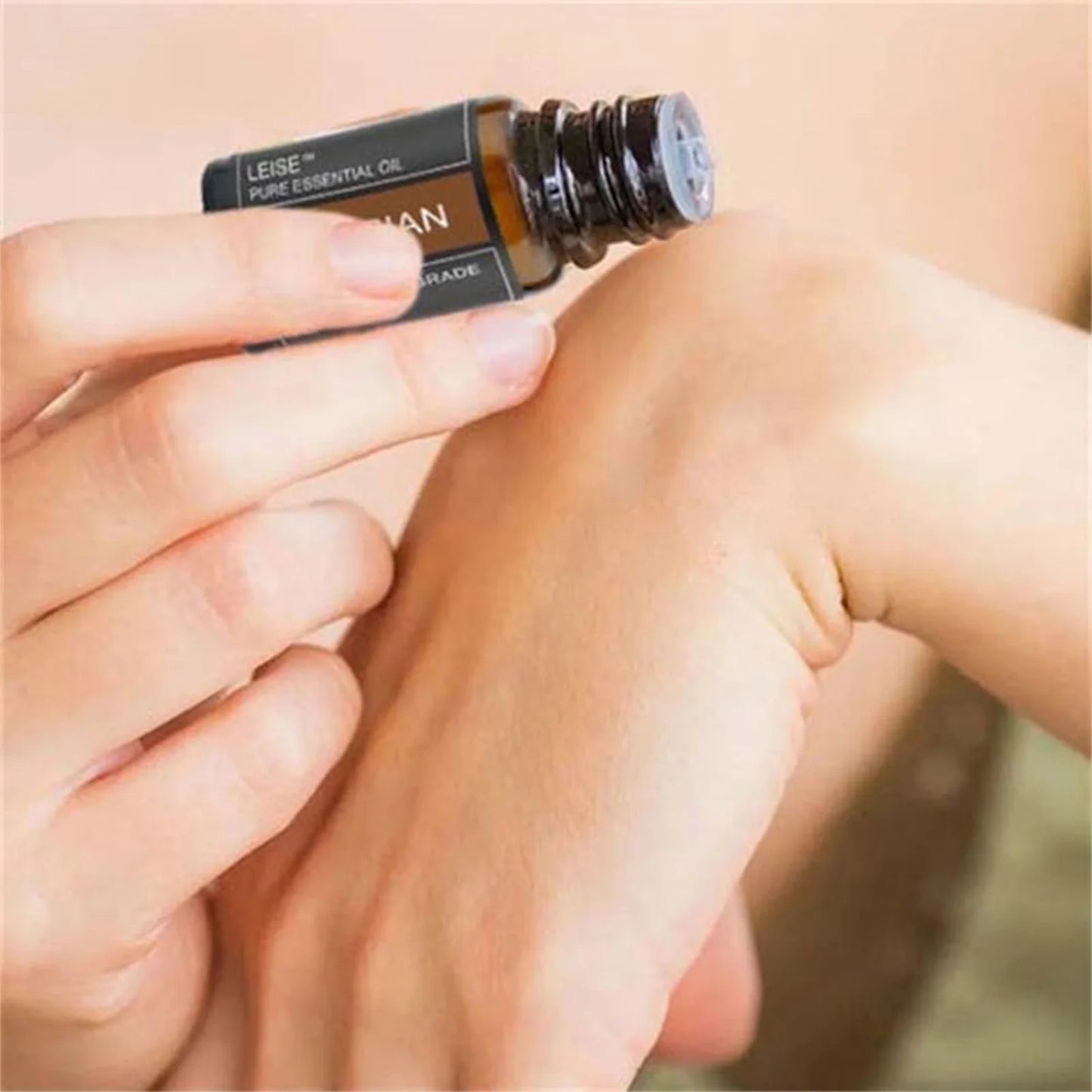 Organic Valerian Essential Oil Natural Sleep Aid Pure Essential Oil for Home Office Travel Sleep Use