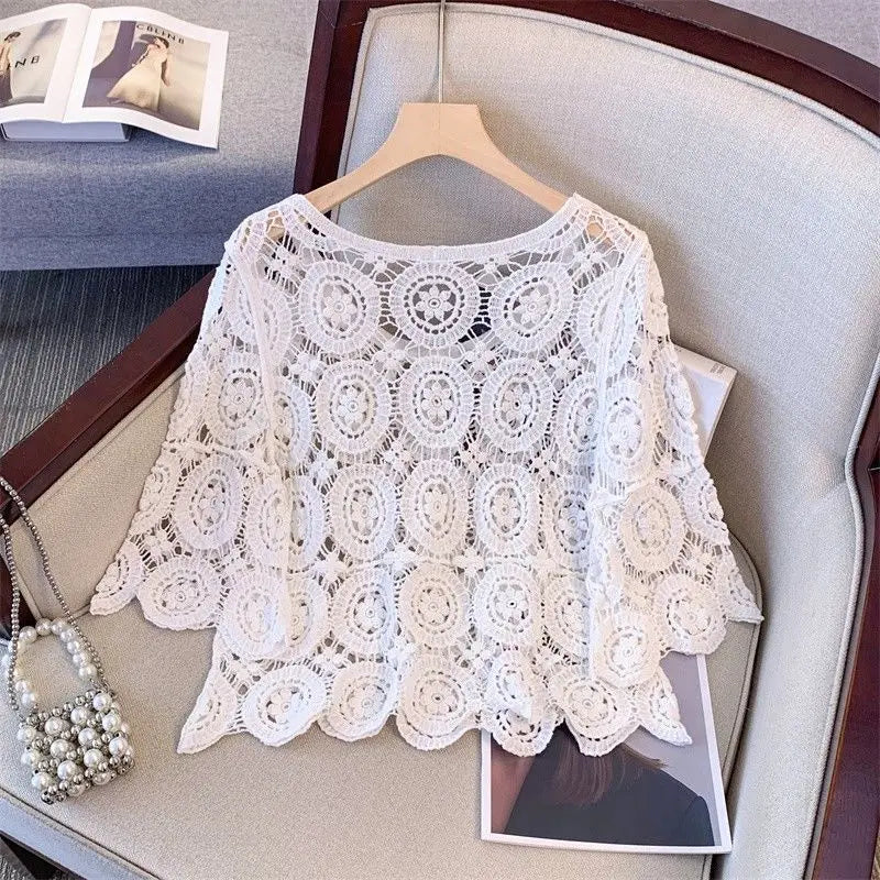 2025 Lace Chic Women's Short French Style Hollowed-out Knitted Sweater Pullover Korean Style New Loose Summer New Top
