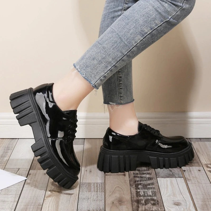 Women's Leather Lace-up Loafers 2025 New Platform Shoes Fashion Designer Leather Shoes Casual Flat Shoes