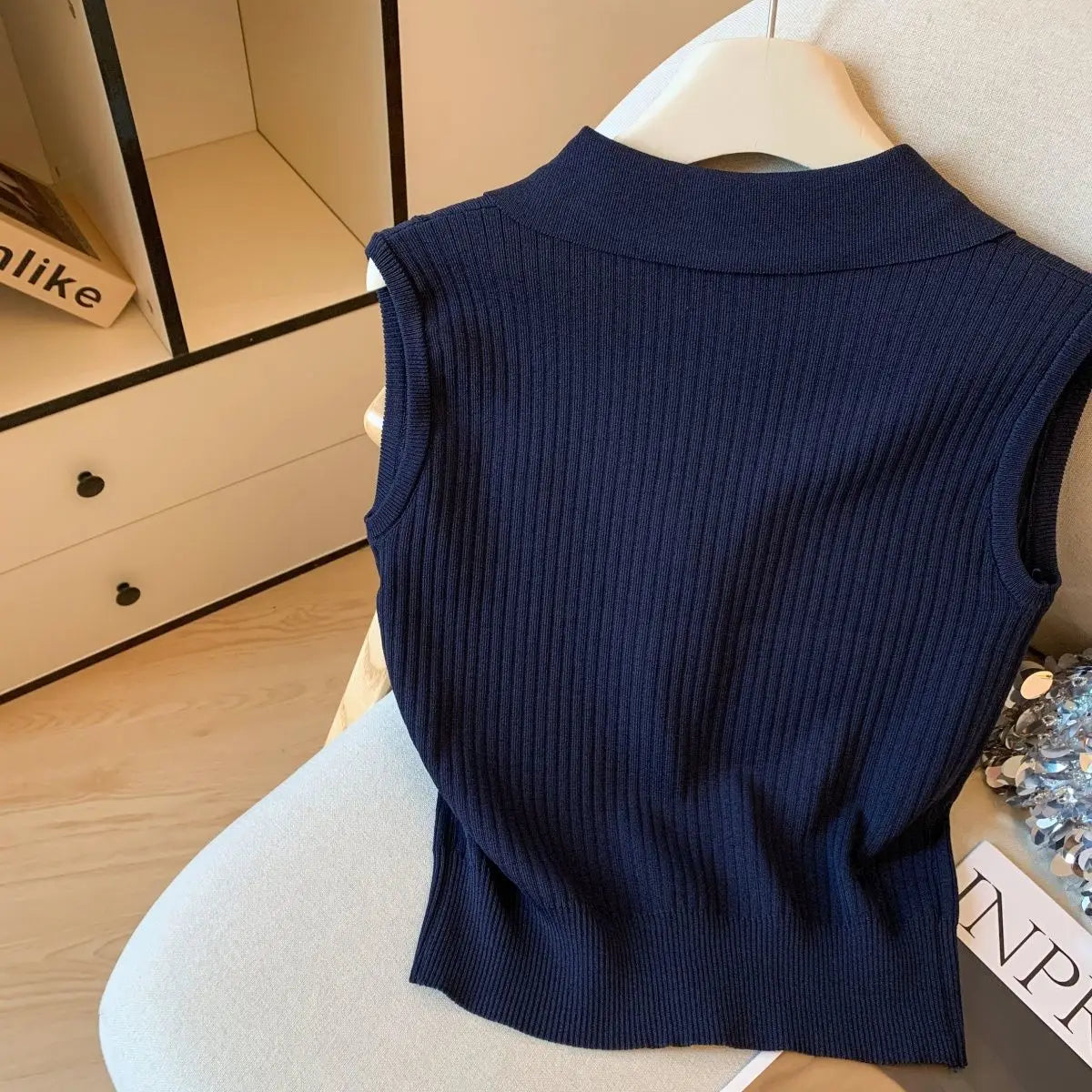 2025 Summer New Temperament Korean Embroidered V-neck Sleeveless Knitting Tank Top Female Fashion Striped Buttons T-Shirts Tops