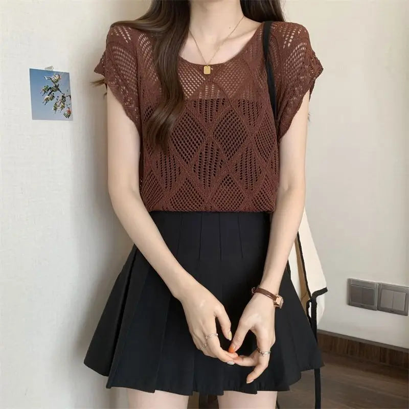 2025 Summer New Hollow Ice Silk Sweater for Women Short-sleeved Shirt with Backless Vests and Thin Tops