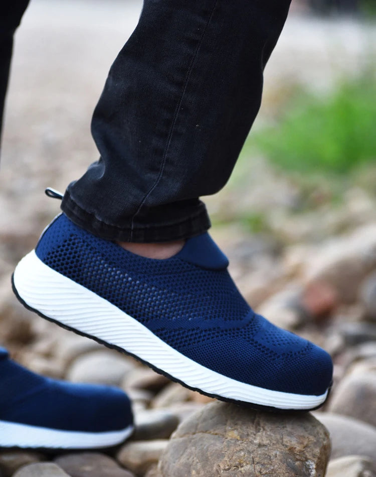 Summer Breathable Work Safety Shoes Men Women Work Sneakers Light Steel Toe Indestructible Shoes Anti-Smashing Safety Work Boots
