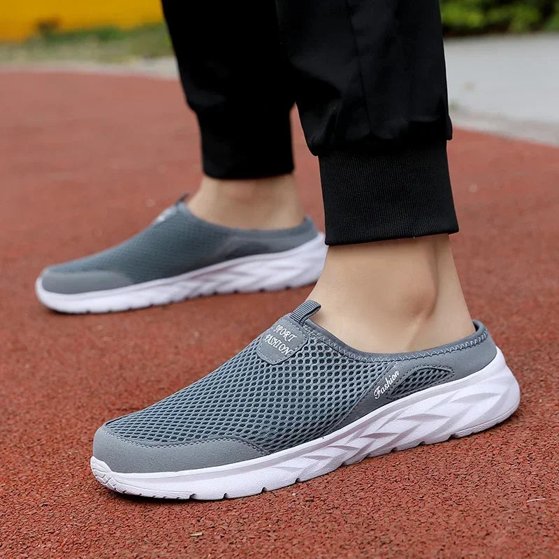 MAEDEF Half Slippers Outdoor High Quality Anti-slip Men Leisure Shoes Mesh Breathable Soft Comfortable Flat-bottomed Slippers