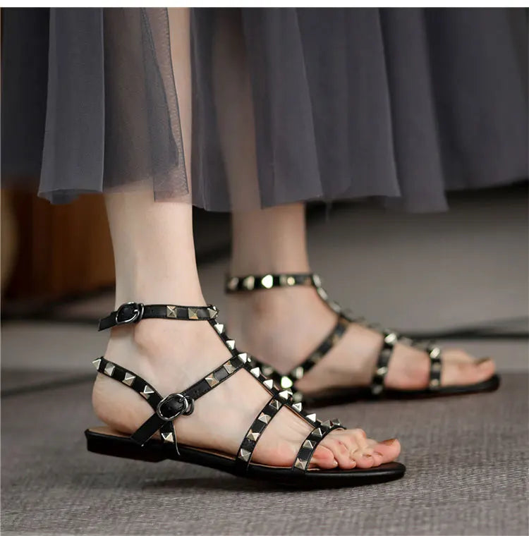 summer women's sandals ladies casual flat shoes simple style Fashion rivet design walking and shopping Large size 41-43