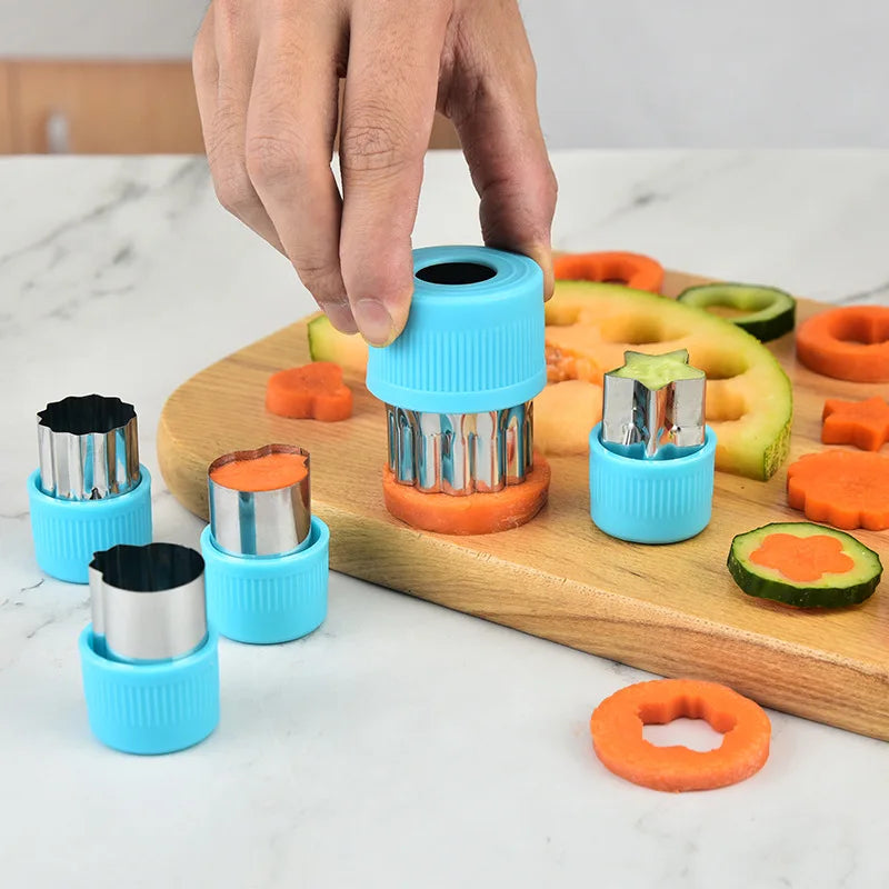 Heart Shape Vegetables Cutter Plastic Handle Cookie Cutters Sandwiches Cutter Stainless Steel Fruit Cutting Die Kitchen Gadgets