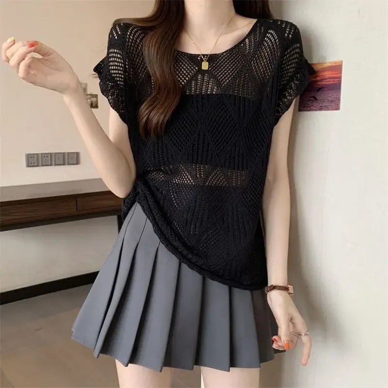2025 Summer New Hollow Ice Silk Sweater for Women Short-sleeved Shirt with Backless Vests and Thin Tops