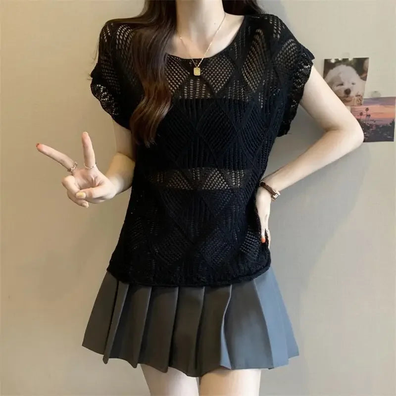 2025 Summer New Hollow Ice Silk Sweater for Women Short-sleeved Shirt with Backless Vests and Thin Tops