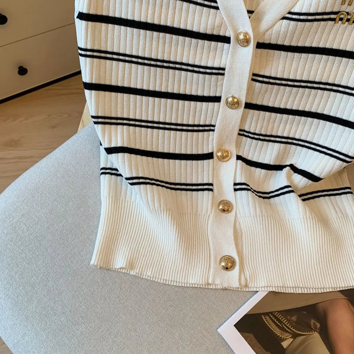 2025 Summer New Temperament Korean Embroidered V-neck Sleeveless Knitting Tank Top Female Fashion Striped Buttons T-Shirts Tops