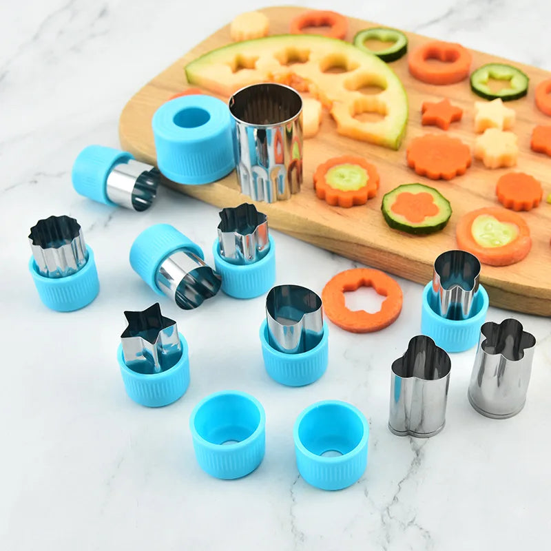 Heart Shape Vegetables Cutter Plastic Handle Cookie Cutters Sandwiches Cutter Stainless Steel Fruit Cutting Die Kitchen Gadgets
