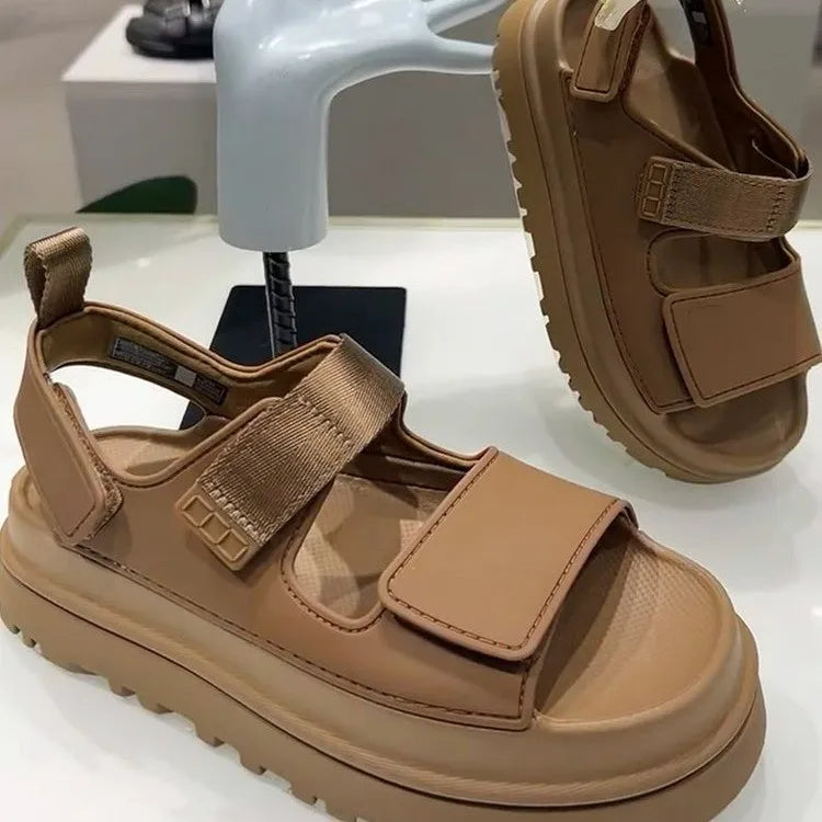 Summer 2025 New Casual Low-heeled Thick-soled Beach Sandals, A Bestseller in Women's Fashion