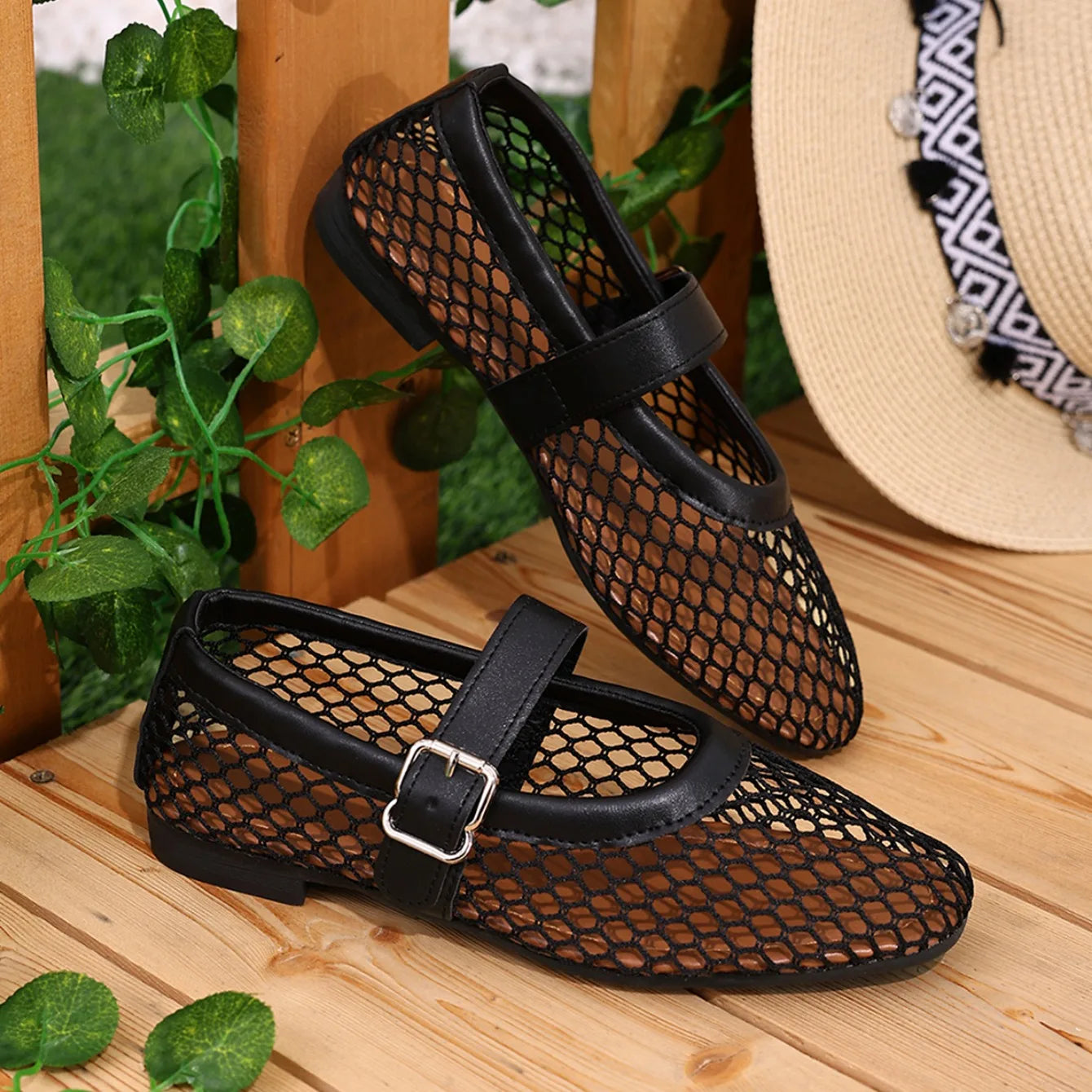 Women Sandals Mesh Breathable Fashion Versatile Sandals Women New Flat Soft Soled Mary Jane Shoes for Women Sandalias De Mujer