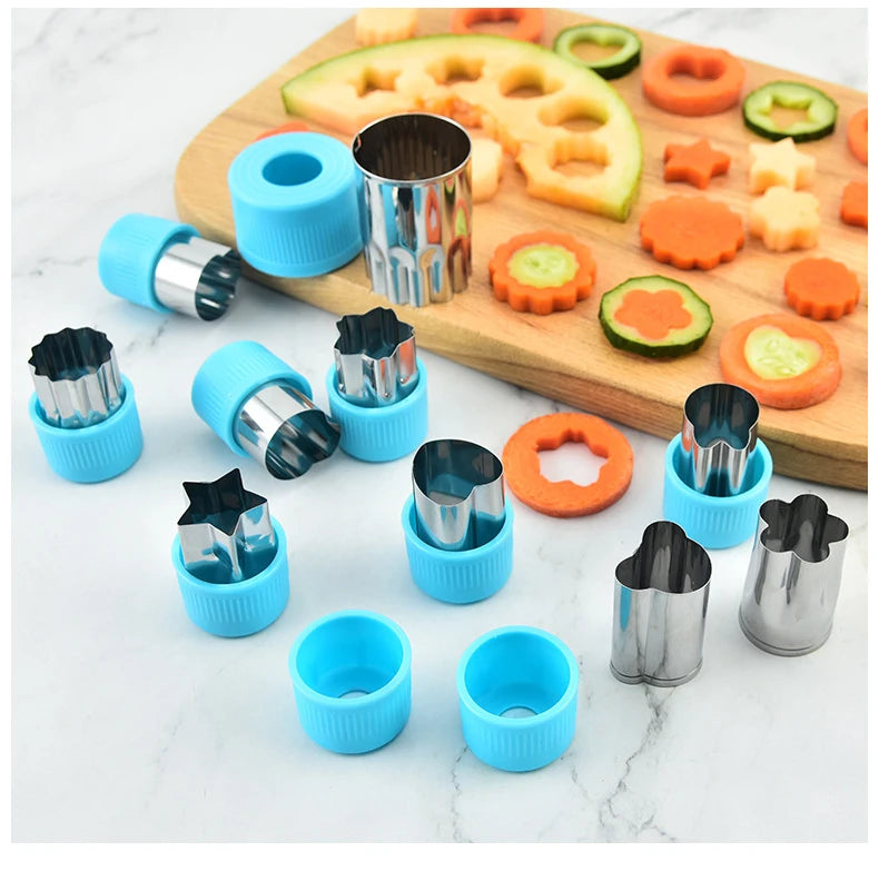 Heart Shape Vegetables Cutter Plastic Handle Cookie Cutters Sandwiches Cutter Stainless Steel Fruit Cutting Die Kitchen Gadgets