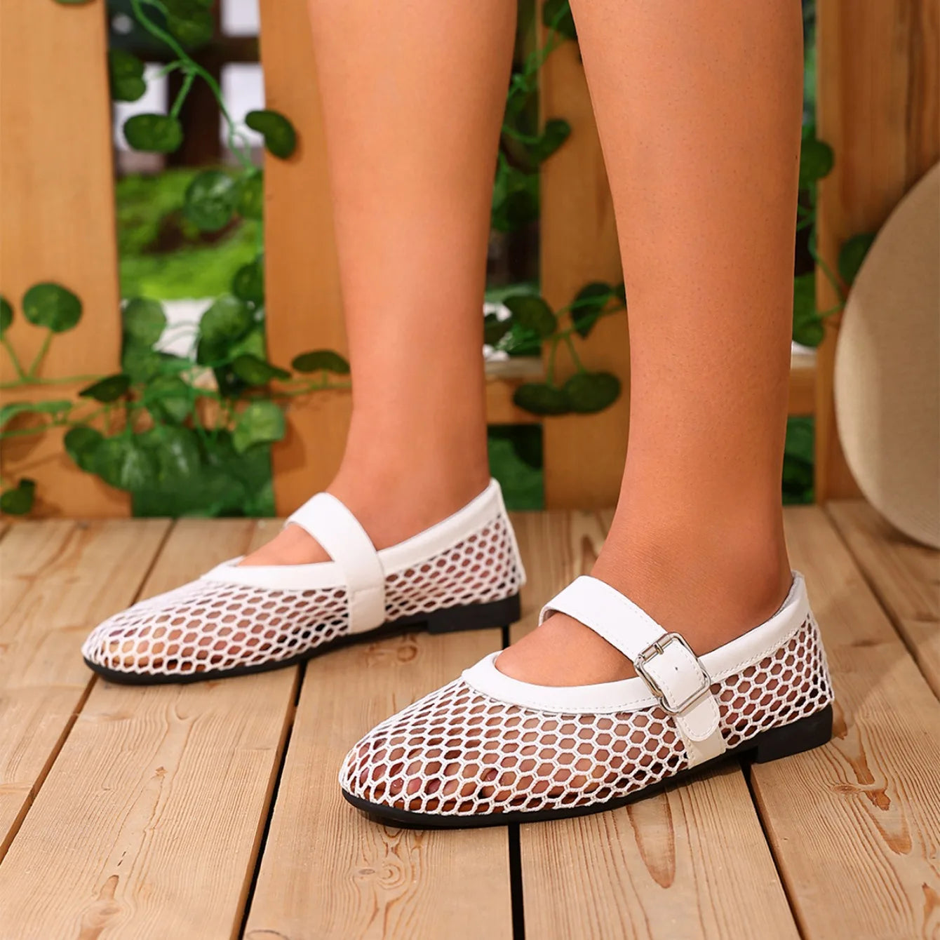 Women Sandals Mesh Breathable Fashion Versatile Sandals Women New Flat Soft Soled Mary Jane Shoes for Women Sandalias De Mujer